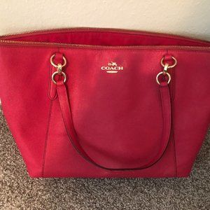 *CYBER MONDAY SALE* Coach Zip Top Tote